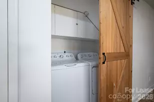 7028 Mapleridge Dr, Charlotte, NC 28210 - Photo 14