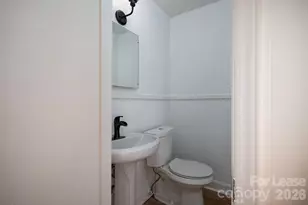 7028 Mapleridge Dr, Charlotte, NC 28210 - Photo 8