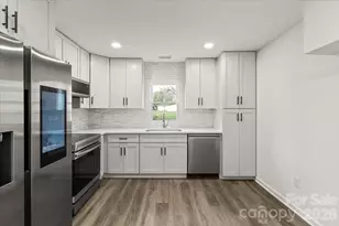 358 Orr Dr, Rock Hill, SC 29730 - Photo 4