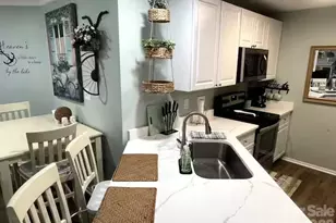 18857 Vineyard Point Ln, Cornelius, NC 28031 - Photo 4