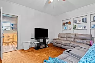 430 3rd St, Cheraw, SC 29520 - Photo 16