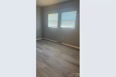 4707 Americana Avenue, Charlotte, NC 28215 - Photo 4