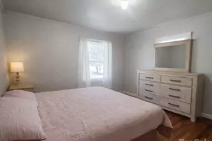 906 N Flint St, Lincolnton, NC 28092 - Photo 10