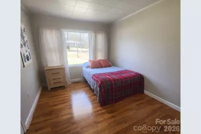 906 N Flint Street, Lincolnton, NC 28092 - Photo 8