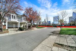 804 Greenleaf Ave, Charlotte, NC 28202 - Photo 2