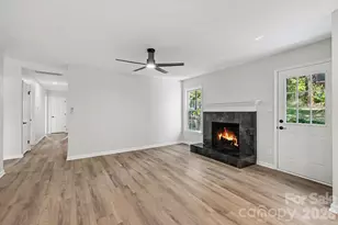 834 Braxfield Dr, Charlotte, NC 28217 - Photo 8