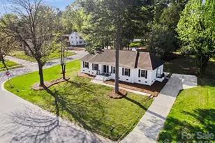 834 Braxfield Dr, Charlotte, NC 28217 - Photo 32