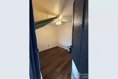 157 Hemlock Loop, Newland, NC 28657 - Photo 6