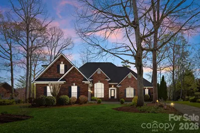433 Gregan Court, Matthews, NC 28104 - Photo 2