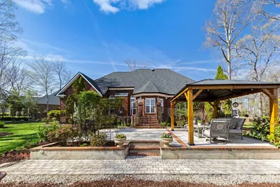 433 Gregan Court, Matthews, NC 28104 - Photo 4