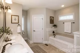 12 Chigger Ridge Rd, Sylva, NC 28779 - Photo 8