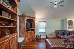 611 W Iredell Ave, Mooresville, NC 28115 - Photo 6