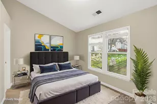 4915 Benthaven Ln, Charlotte, NC 28269 - Photo 10