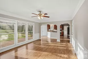 4915 Benthaven Ln, Charlotte, NC 28269 - Photo 18