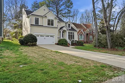 4915 Benthaven Lane, Charlotte, NC 28269 - Photo 2