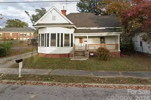 1015 Clark St, Rocky Mount, NC 27801 - Photo 1