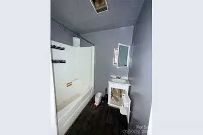 1015 Clark Street, Rocky Mount, NC 27801 - Photo 4