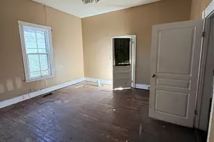 1015 Clark St, Rocky Mount, NC 27801 - Photo 4