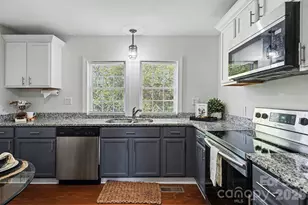 28 2nd St, Cramerton, NC 28032 - Photo 12