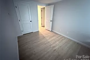 1604 Arlyn Cir, Charlotte, NC 28213 - Photo 24