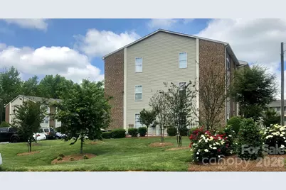 1604 Arlyn Circle #G, Charlotte, NC 28213 - Photo 2