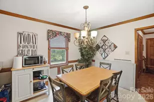 5153 Blackberry Ln, Matthews, NC 28104 - Photo 6