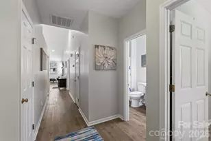 19960 Oak Leaf Cir, Cornelius, NC 28031 - Photo 6