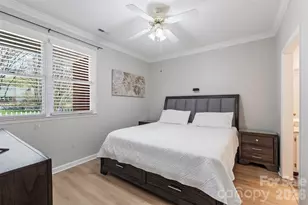 19960 Oak Leaf Cir, Cornelius, NC 28031 - Photo 18