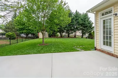 10123 Newtonmore Drive, Charlotte, NC 28278 - Photo 42