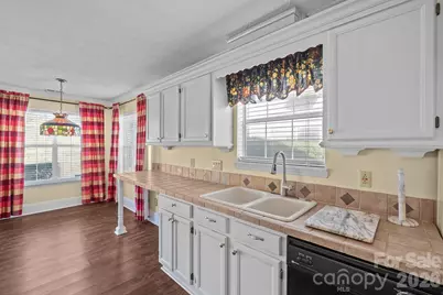 5805 Amity Springs Drive, Charlotte, NC 28212 - Photo 16