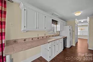 5805 Amity Springs Dr, Charlotte, NC 28212 - Photo 14