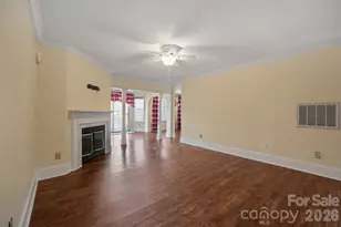 5805 Amity Springs Dr, Charlotte, NC 28212 - Photo 6