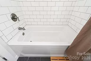 47 Mulberry St, Asheville, NC 28804 - Photo 16