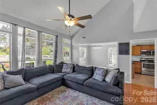 13213 Lampmeade Ln, Charlotte, NC 28273 - Photo 10