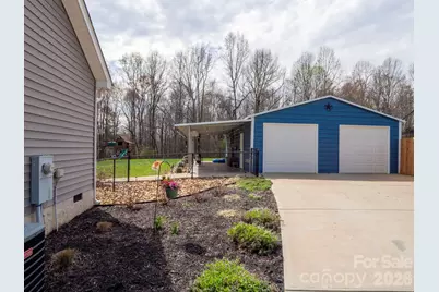 2979 Greenleaf Road, Clover, SC 29710 - Photo 26