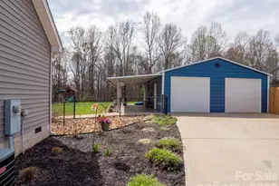 2979 Greenleaf Rd, Clover, SC 29710 - Photo 26