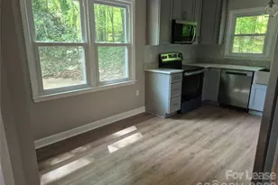 8246 Arrowsmith Ln, Charlotte, NC 28270 - Photo 6