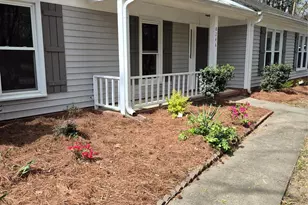 8246 Arrowsmith Ln, Charlotte, NC 28270 - Photo 2