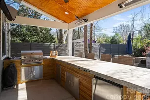 1024 E 35th St, Charlotte, NC 28205 - Photo 28