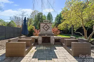 1024 E 35th St, Charlotte, NC 28205 - Photo 26