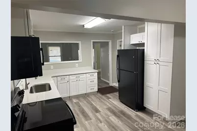 111 Hillcrest Drive, Bessemer City, NC 28016 - Photo 8