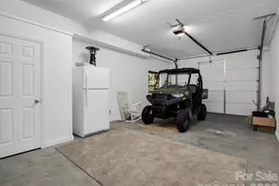 119 Mountain Bluff Trail, Hendersonville, NC 28792 - Photo 30