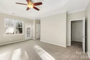 5955 Pale Moss Ln, Charlotte, NC 28269 - Photo 18