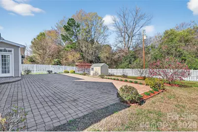13028 Fenceline Drive, Charlotte, NC 28278 - Photo 38