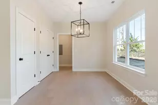 644 Deerfield Dr, Mount Holly, NC 28120 - Photo 20