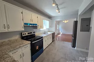 2393 Oxford Cir, Lancaster, SC 29720 - Photo 8