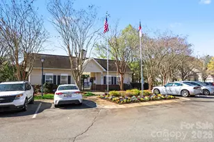 8411 Chaceview Ct, Charlotte, NC 28269 - Photo 26