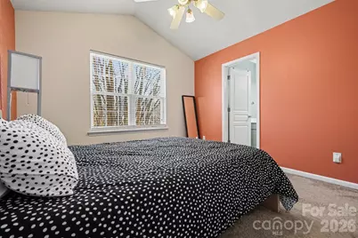 8411 Chaceview Court, Charlotte, NC 28269 - Photo 16