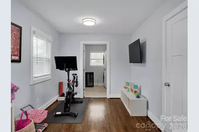 4214 Vinetta Court, Charlotte, NC 28215 - Photo 10