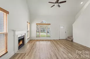 8500 Woodhill Manor Ct, Charlotte, NC 28215 - Photo 6